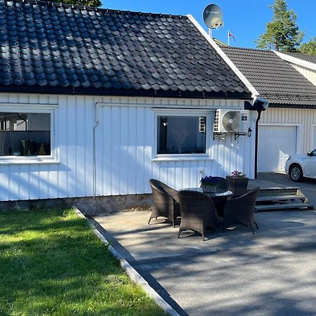 Sjarmerende Hus I 维尼斯拉 外观 照片